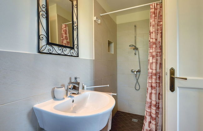 Detached Villa With Swimming Pool in the East of Istria Near the Sea - Foto 15