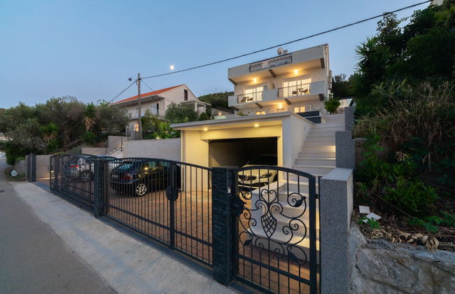 WISH Apartments - Photo 30