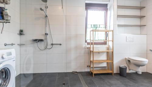 Monteurapartment I 12 Betten I Küche I Waschmaschine I Balkon I Nieder-Klingen - Foto 5