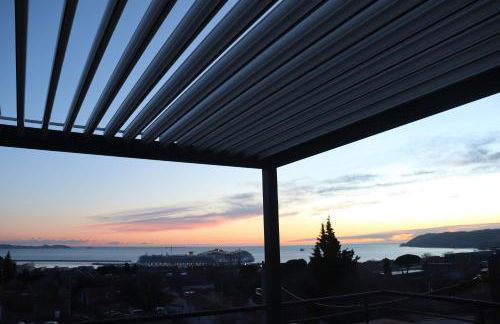 Estaque Cozy nest with a magical view of the sea - Foto 41