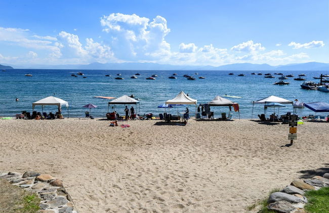 Beachfront Ski Cabin - Photo 23