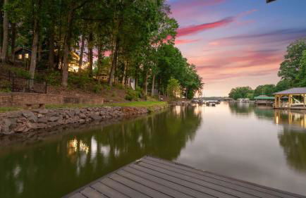 Coves End by AvantStay Dock Game Room Fire Pit Forest Views - Foto 29