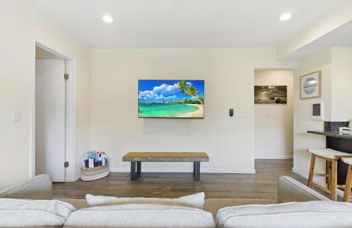 Windansea Coastal Haven - Steps to Beach - Foto 41