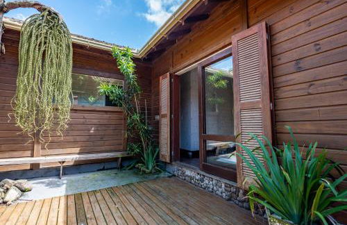 Casa Rústica com Piscina Privativa, Banheira de Hidromassagem, Ar-Condicionado, Pet friendly - Refúgio na Natureza a 5 Minutos do Centro de Imbituba, Perfeita para Famílias e Grupos - Photo 29