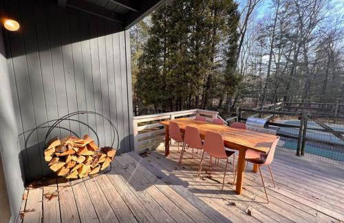 Luxury Woodstock Retreat Hot tub and heated pool - Foto 27