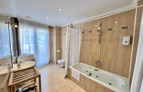 Apartamentos San Antonio - Photo 40