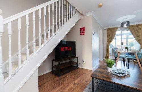 Stylish 3BR Contractor Friendly Long Stays - Photo 4