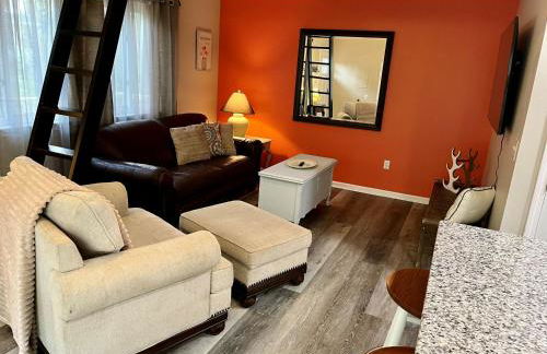 London Towne Bungalow Wloft - Walk To The Beach! - Foto 24