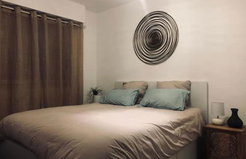 Charmant T2 idéal CV parking privé à la résidence - Foto 7