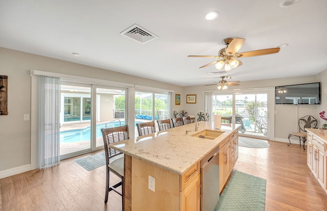 Sandcastles of Marco Island Waterfront Private Pool by RedAwning - Foto 9