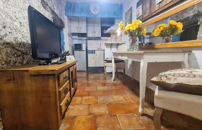 Charming Apartment With Beautiful Views in old Town of Cuenca - Photo 12