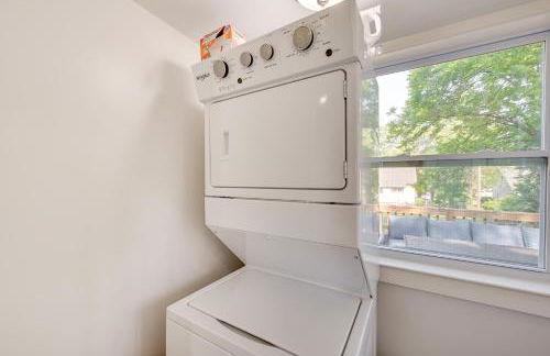 Updated Greenville Home with Backyard! - Foto 18