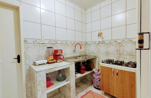 Apto 3 quartos 500m do mar, churrasqueira e varanda com vista para o pôr do sol - Foto 21