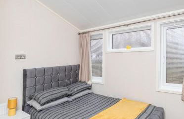 Family Luxury York Cabin Retreat with hot tub - Foto 39