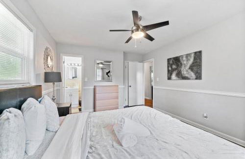 Atlanta Private Pool 5BR, Sleeps 14 - Foto 8