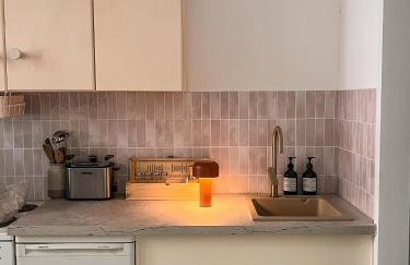 Loft-style design apartment in the heart of Berlin - Photo 18