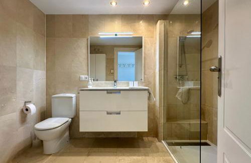 Sinfonia Del Mar Apartment also LONG TERM RENTALS - Photo 23