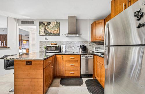 Retro Studio! Pool, Hot Tub, Free Parking & WiFi - Foto 2