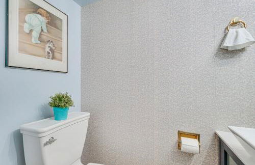 French-Inspired Townhome 9 Mi to Saratoga Springs! - Foto 19