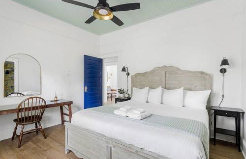 Urban Farmhouse-Sleeps 8 - Foto 23