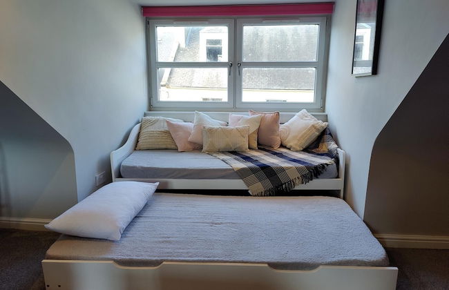 NEW Fabulous 2BD Maisonette Dunfermline, Fife - Foto 7