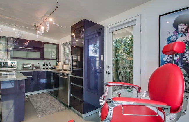 Mid-century Modern W/backyard Oasis, Putting Green - Foto 17