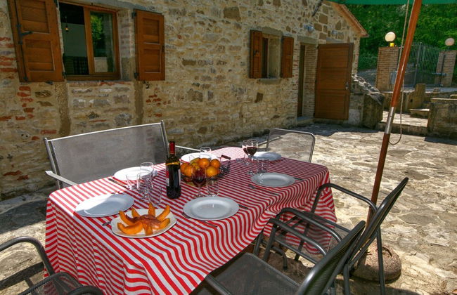 Holiday House Overlooking Lake Near Tuscany - Photo 39