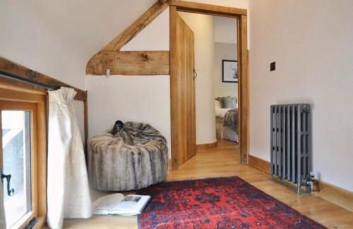 Hot Tub, Stream-Side Garden, Mountain Views, 17thC - Photo 22