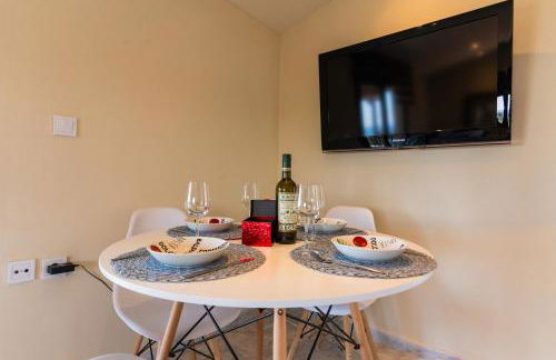 Papi's free parking Villa - Foto 10