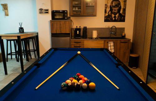 Perle d'eau-Love Room-Jacuzzi-Sauna-Proche Montbéliard et Belfort - Foto 22