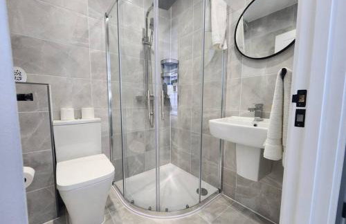 Paradigm Court, Luxury 2-Bedroom Apartment F3, Oxford - Foto 8