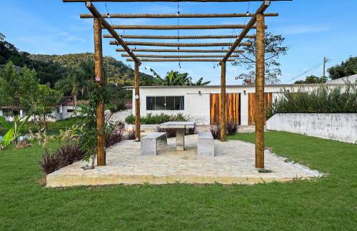 Sítio com Churrasqueira, Piscina, Lago e Natureza - Foto 47