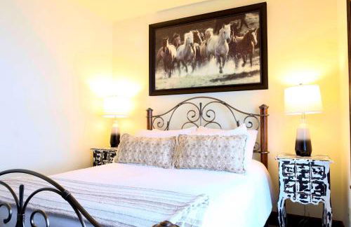 Above Mustang Condos - Foto 5