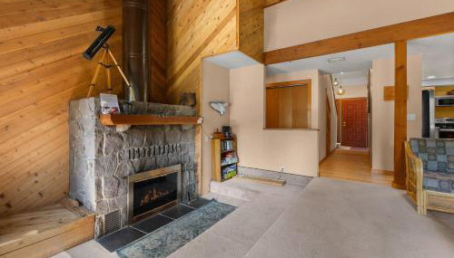 Cedar Grove Chalet - Photo 5