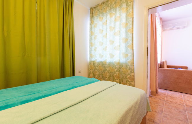 Apartment in Vista Del Mar - Photo 4