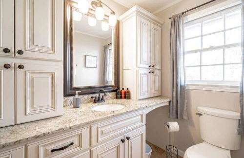 Serene on Sonning- Close to I-26- 20 Mins to Midtown - Foto 19