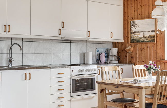 2 bedroom House in Trensum with garden and terrace - Photo 9