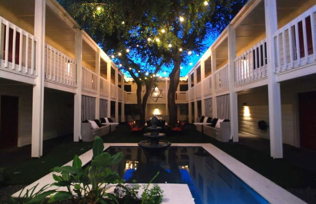 Chic 2BR Near Triangle With King Beds Fast Wifi - Foto 14