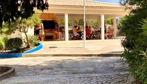 Flamingos Apartment with 2 swimming pool com check in e check out ao domingo em julho e agosto - Foto 3