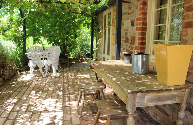 Hillside Cottage - Photo 8