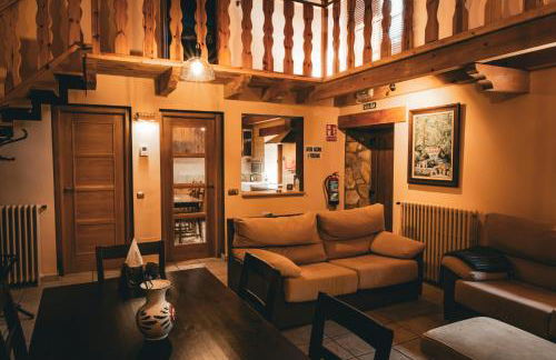 Casa Rural Sensaciones 3 dormitorios con jardin - Photo 3