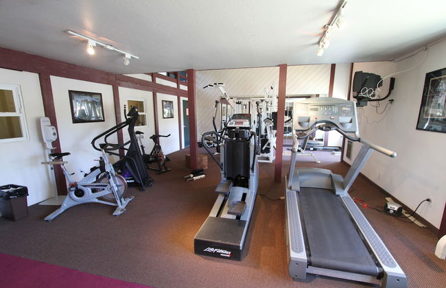 The Summit Condominiums - Foto 18