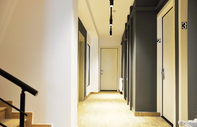 BFG Suites Apartments - Photo 67