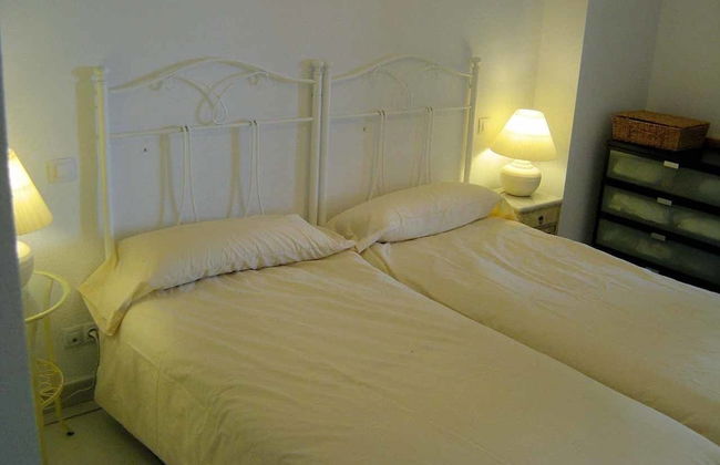 VenAVera C10A - Ground floor Garden 3Bedrooms/2Baths Beachfront, WIFI - Foto 3