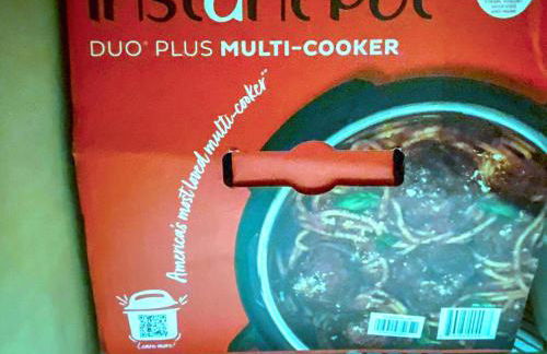 Spacious 4BR Family Home Free Parking, Fast WiFi, Near Galleria & Fountains - Foto 30