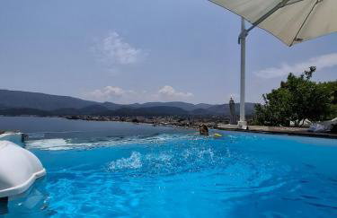 Aiora -Infinity Pool on the Cliff -Private Beach - Foto 9