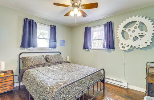 Game Room and Fire Pit West Mifflin Home! - Foto 15