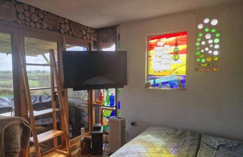 Cosy rustic cabin with hot tub and country views - Foto 37