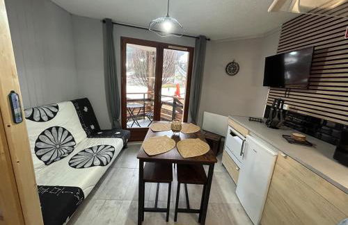 Studio au pied des pistes avec accès privé par son balcon - Foto 5