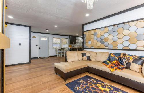 Spring Retreat Sauna, Hot Tub & Rooftop Firepit - Foto 49